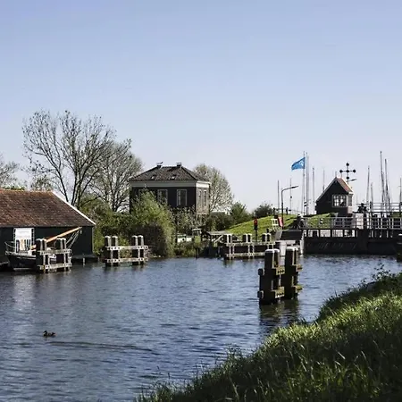 Bed & Breakfast Unique B&b, In The Historic Centre Of Edam